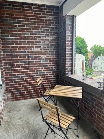 Building Photo - 46 Ashford St