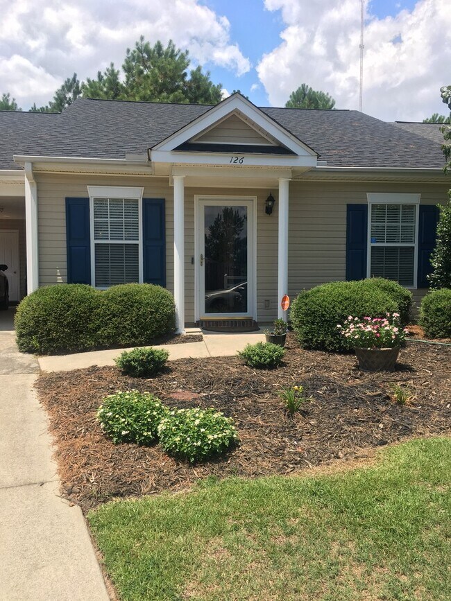 Building Photo - 126 Elders Pond Cir
