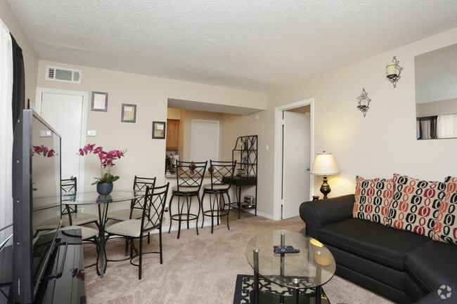 Interior Photo - Belle Oak Apartments