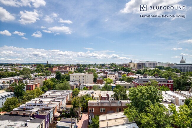 Foto del edificio - 315 H St NW