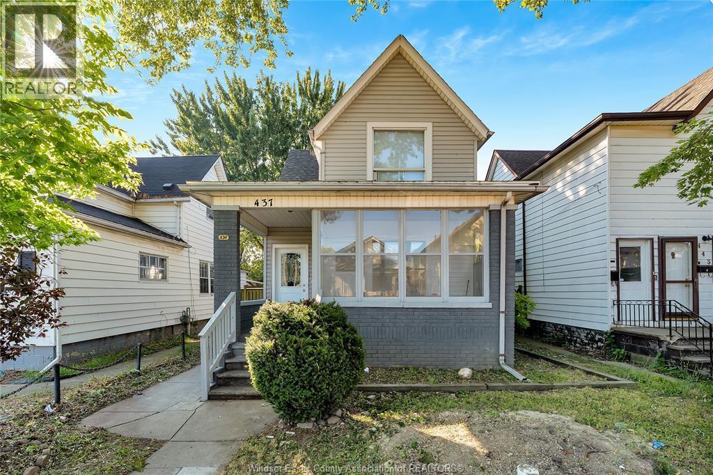 Primary Photo - 437 Karl Pl