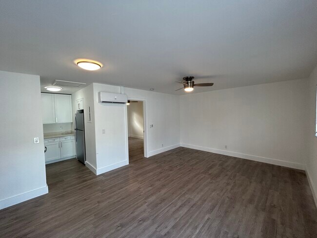 Foto del edificio - 281 NW 40th St