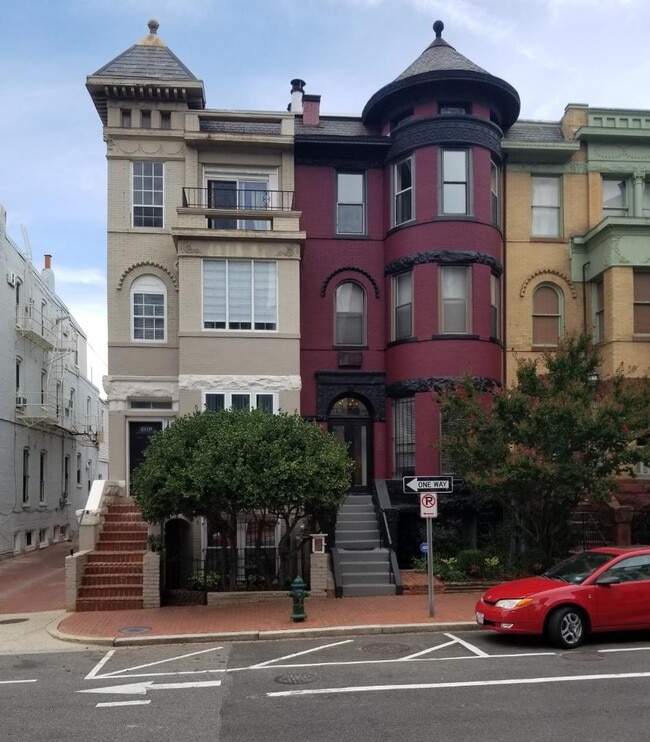Foto del edificio - 2119 N St NW
