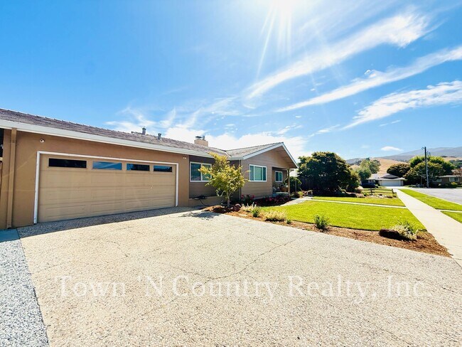 Foto del edificio - 22369 Ferdinand Ct