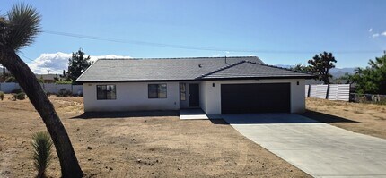 Building Photo - 8160 Palomar Ave