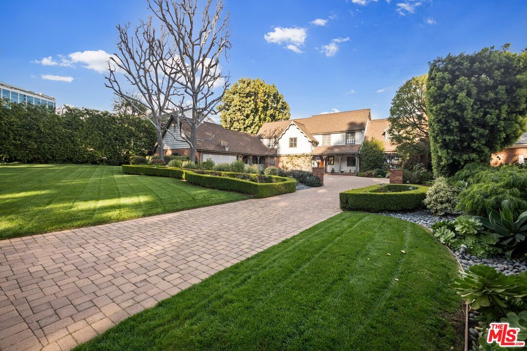 Primary Photo - 708 Sierra Dr