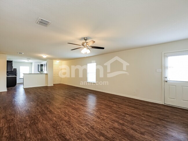 Building Photo - 12340 Siragusa