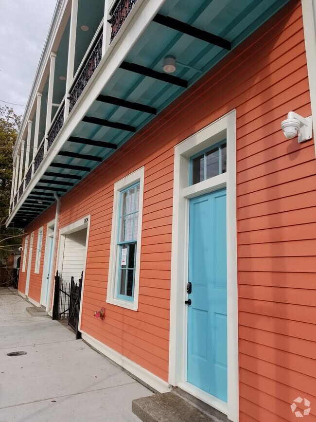 Building Photo - 1824 Sophie Wright Pl