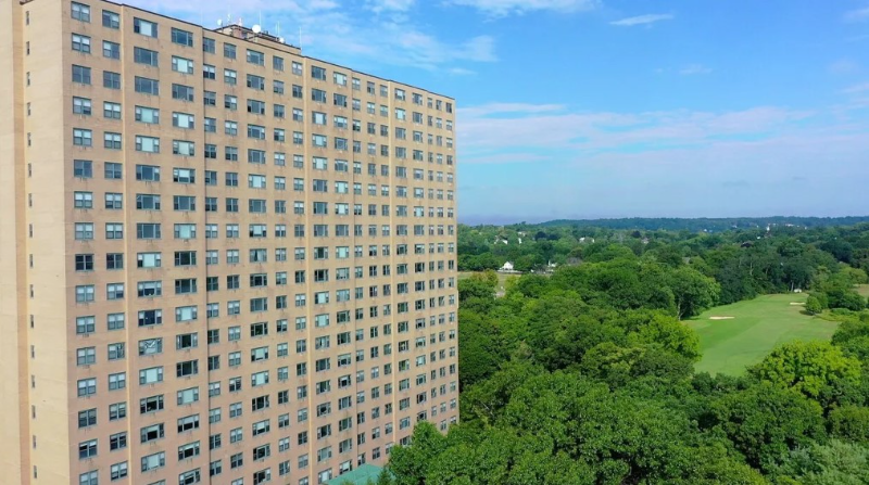 Foto principal - 700 Huron Ave