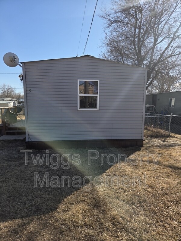 Foto del edificio - 107 Gumbo Dr