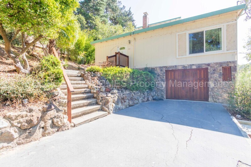 Primary Photo - 341 Pine Hill Rd