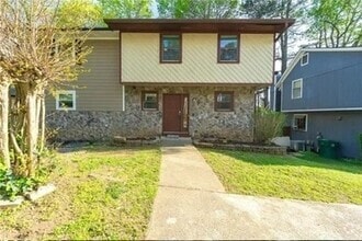 Building Photo - 1248 Falling Water Dr
