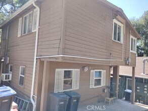 Building Photo - 536 Brookside Ln