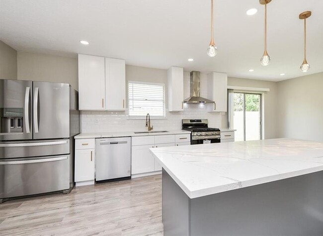 Building Photo - 2810 Dove Country Dr