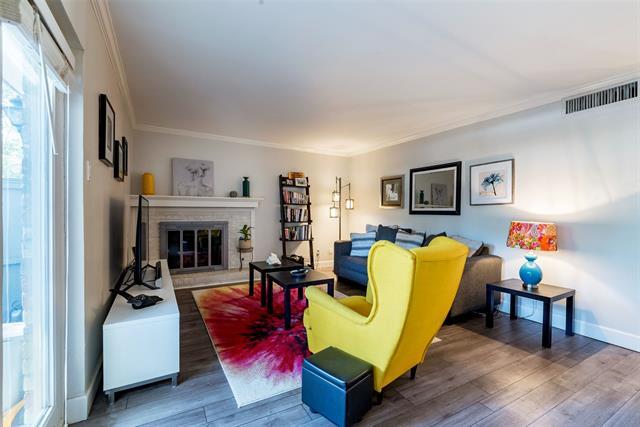 Foto del edificio - 7707 Meadow Park Dr