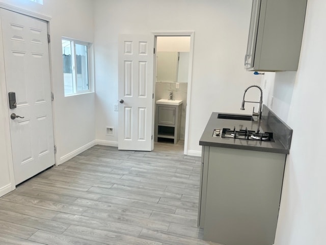 Kitchen - 3619 Dunn Dr