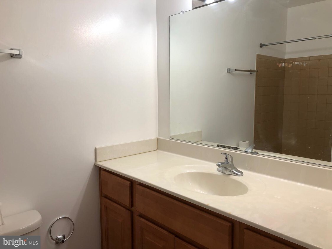 Foto principal - 3122 Brinkley Rd
