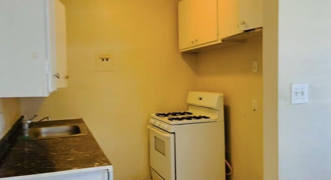 Foto del edificio - 141 South Yale Avenue # 7