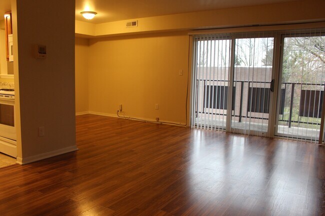 Foto del edificio - TRENT 566