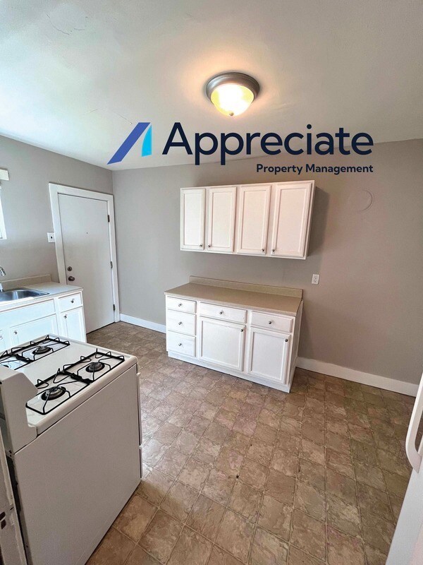 Foto del edificio - 622 Paris Ct