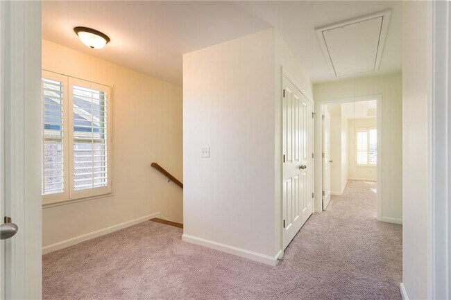 Building Photo - 4148 Baverton Dr