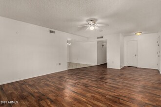 Building Photo - 16828 N 108th Ave