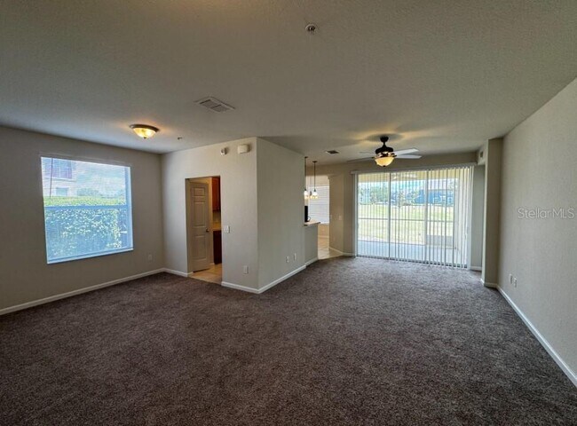 Foto del edificio - 4401 SW 52nd Cir