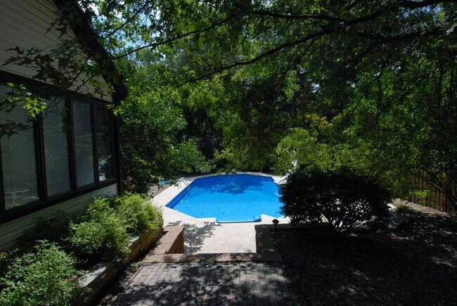 Foto del edificio - St Charles area