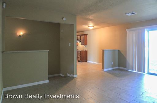 Foto del edificio - 1639 NE 50th St