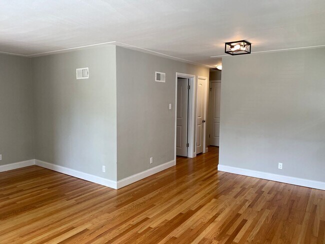 Building Photo - Newly Renovated Home with 2 Car garage in ...