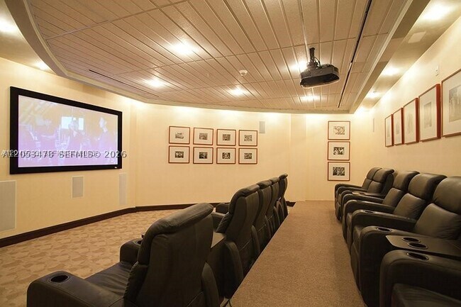 Foto del edificio - 244 Biscayne Blvd