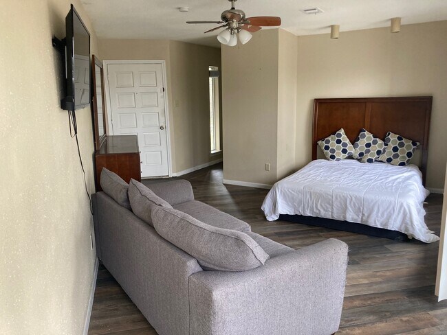 Foto del edificio - 1413 April Villas