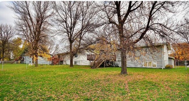 Foto del edificio - 3103 Covent Garden St S
