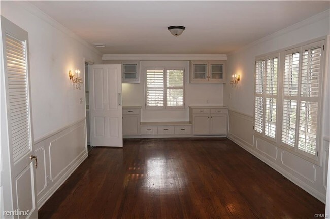 Building Photo - 3 br, 3 bath Townhome - 2793 Gainsborough Dr