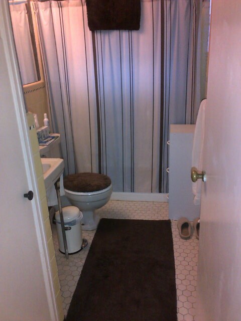 Foto del edificio - 1300 University Dr NE