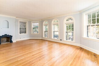 Building Photo - 7531 N Seeley Ave