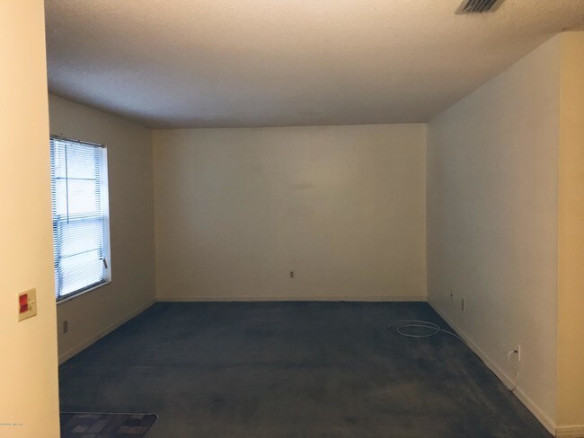 Building Photo - 459 Lombard St