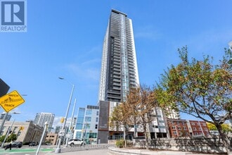 Building Photo - 60 Frederick St