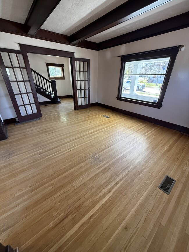 Foto del edificio - 521 6th Ave N