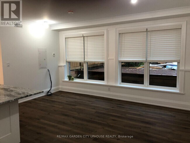 Photo du bâtiment - 25 Cherry St