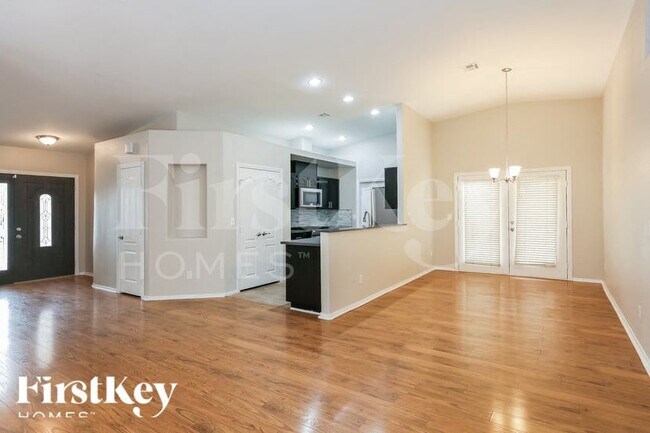 Building Photo - 5227 Southern Cypress Ct