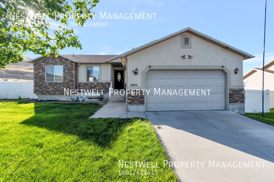 Nice 4Bed Home in the Heart of Magna. House for Rent in Magna, UT