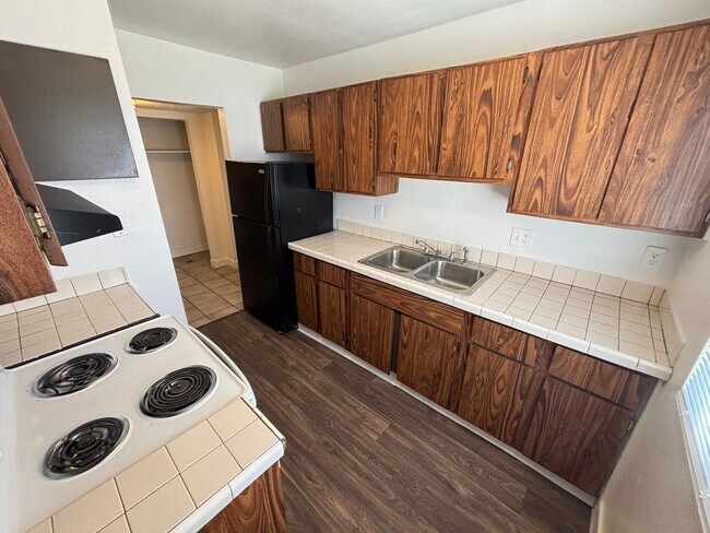 Foto del edificio - 2036 Crawford St