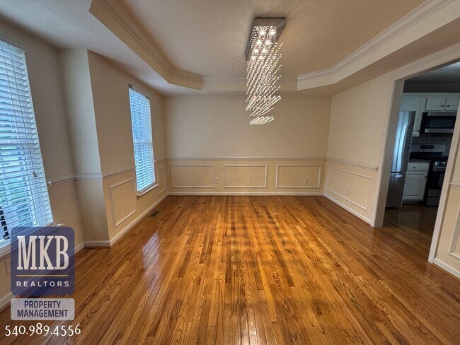 Foto del edificio - 6423 Westshire Ct