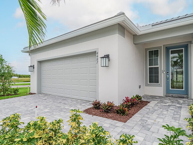Building Photo - 4487 Nautilus Cir