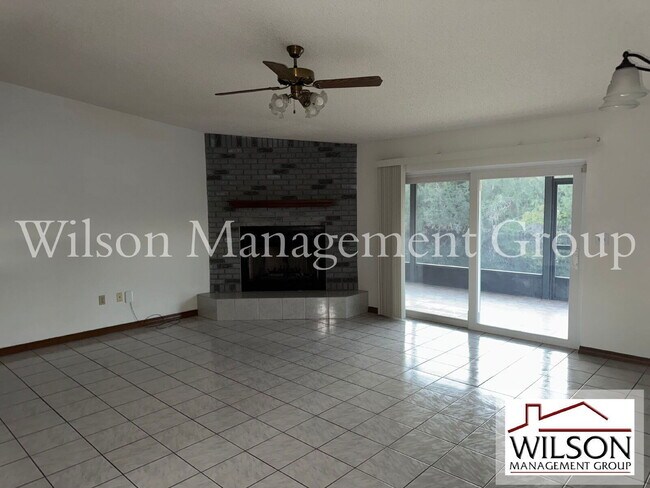 Foto del edificio - 1420 Flamingo Dr