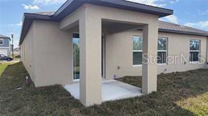 Foto del edificio - 1629 Tropical Oasis Ave