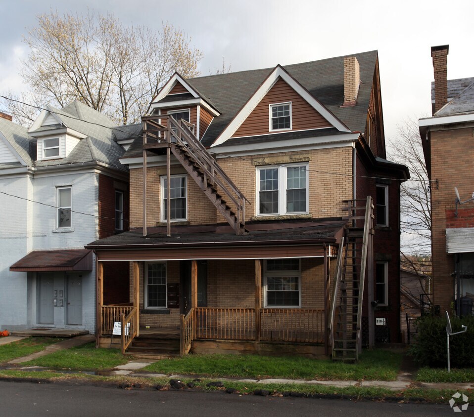 318 Gaston Ave, Fairmont, WV 26554 Apartments in Fairmont, WV