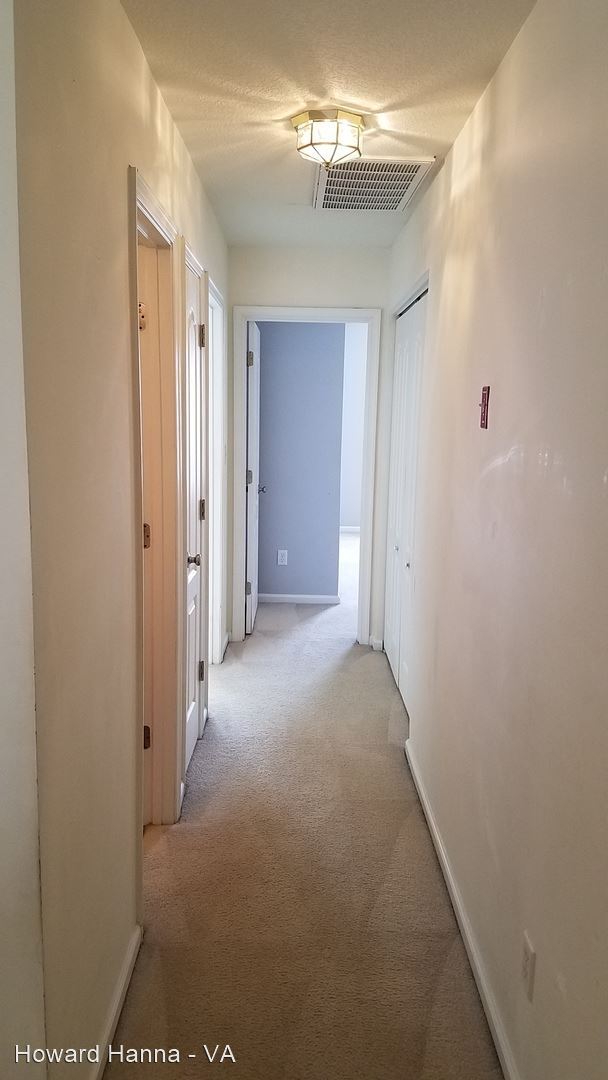 Foto del edificio - 3 br, 2.5 bath House - 7005 Darby Court