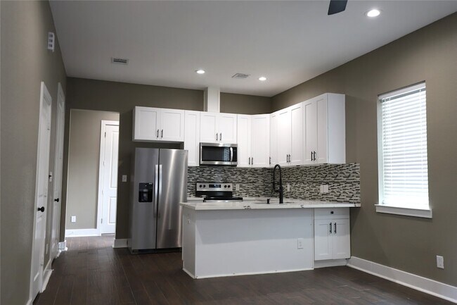 Foto del edificio - 4422 Phlox St